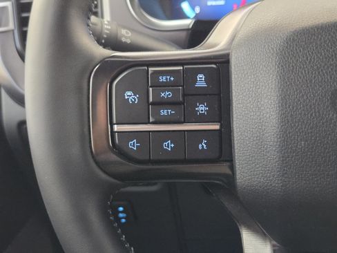 Used 2025 Ford F150 Platinum w/ FX4 Off-Road Package AWD/4WD image 27