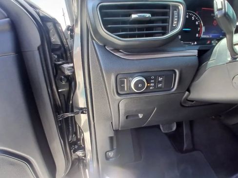 Used 2020 Ford Explorer Limited RWD image 28