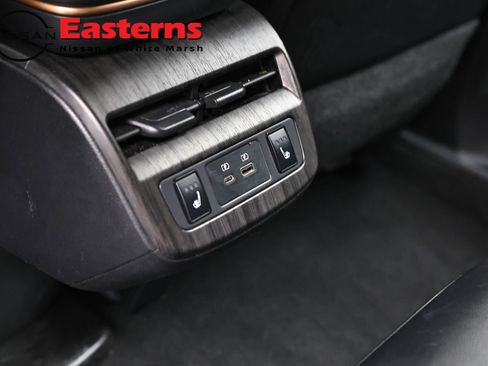 Used 2024 Nissan Ariya AWD image 22