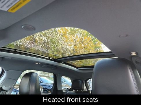 Certified 2022 Lincoln Corsair Standard w/ Premium Package image 29