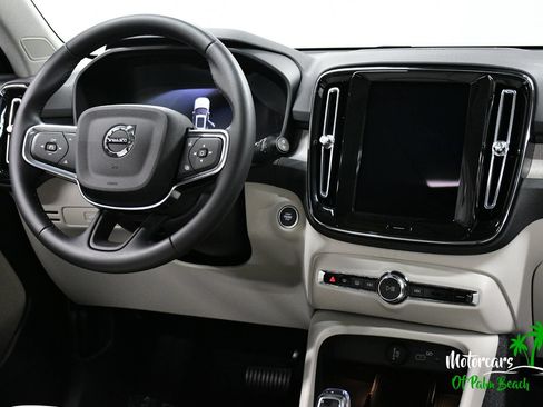 Used 2025 Volvo XC40 B5 Ultra w/ Protection Package Premier AWD/4WD image 62