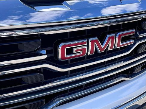Used 2024 GMC Sierra 1500 SLT image 29