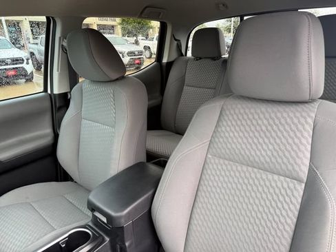 Used 2023 Toyota Tacoma SR AWD/4WD image 12