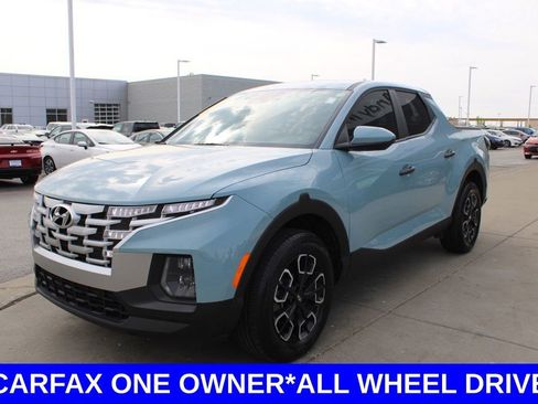 Used 2024 Hyundai Santa Cruz SE image 3