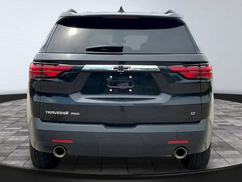 Used 2023 Chevrolet Traverse LT AWD/4WD image 5