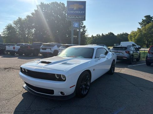 Used 2023 Dodge Challenger R/T Scat Pack w/ Plus Package RWD image 1