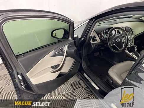 Used 2015 Buick Verano FWD image 8