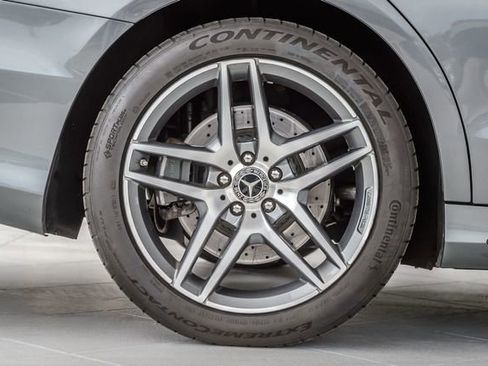 Used 2017 Mercedes-Benz S 550 4MATIC Sedan image 15