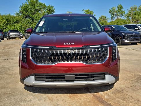 New 2026 Kia Carnival image 3