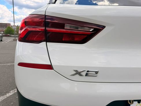 Used 2021 BMW X2 xDrive28i w/ Convenience Package image 17