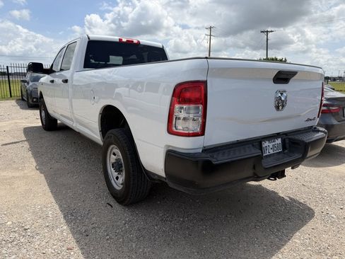 Used 2021 RAM 2500 Tradesman RWD image 2