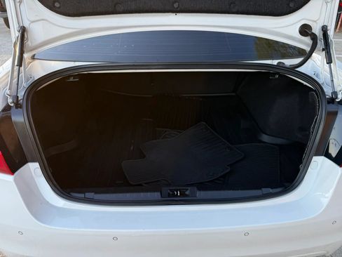 Used 2017 Subaru Legacy 2.5i Limited AWD/4WD image 22