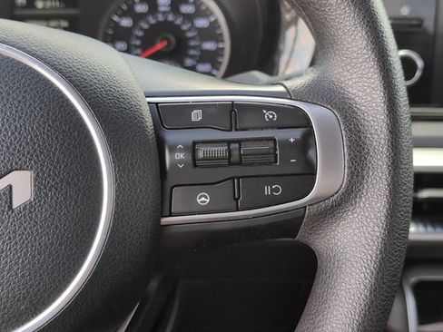 Used 2022 Kia K5 LXS FWD image 24