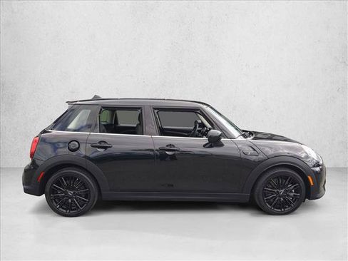 Used 2024 MINI Cooper S FWD image 4