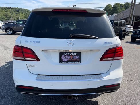 Used 2017 Mercedes-Benz GLE 400 4MATIC image 7