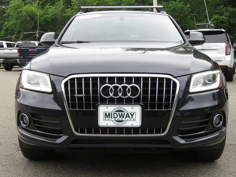 Used 2016 Audi Q5 2.0T Premium Plus w/ Technology Package AWD/4WD image 2