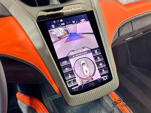 Used 2025 Lamborghini Revuelto AWD/4WD image 20