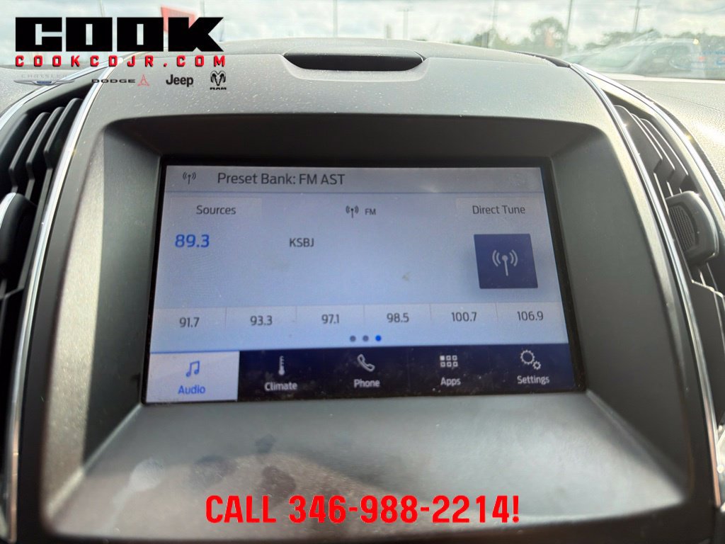 Used 2019 Ford Edge Titanium FWD image 15
