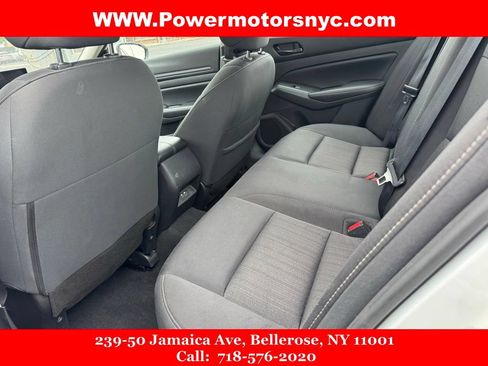 Used 2024 Nissan Altima 2.5 SV w/ SV Premium Package FWD image 23