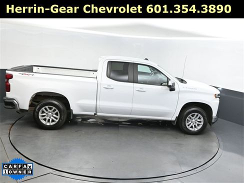 Used 2022 Chevrolet Silverado 1500 LT image 30