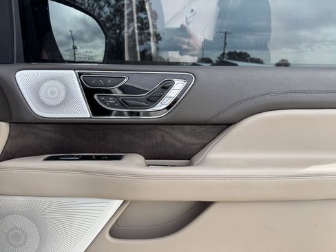 Used 2024 Lincoln Navigator L Reserve image 28