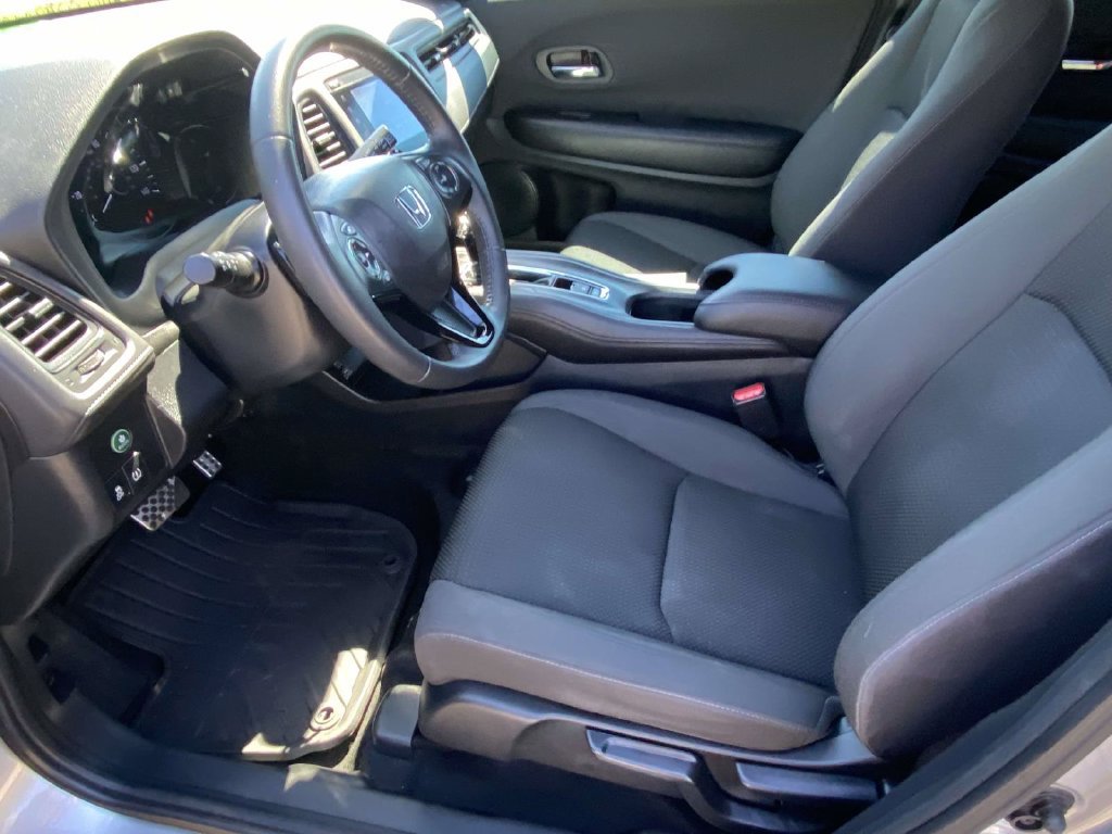 Used 2022 Honda HR-V Sport image 17