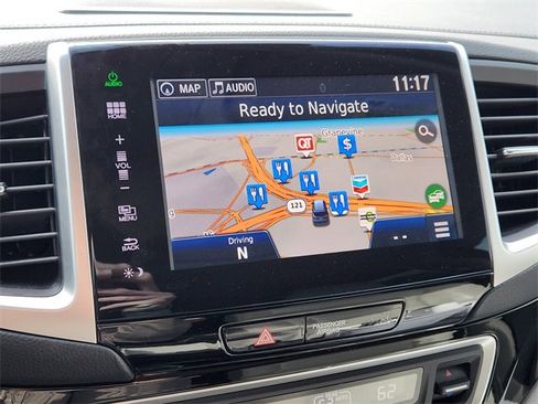 Used 2016 Honda Pilot Touring image 20