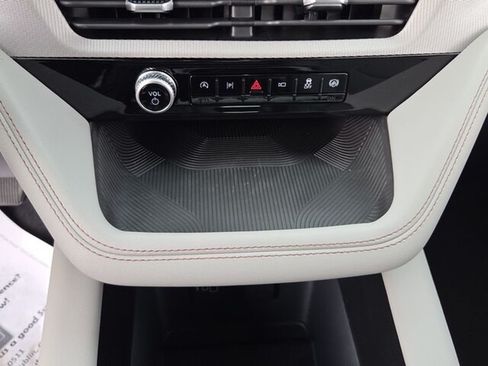 New 2026 Ford Explorer Active w/ Active Comfort Package AWD/4WD image 21