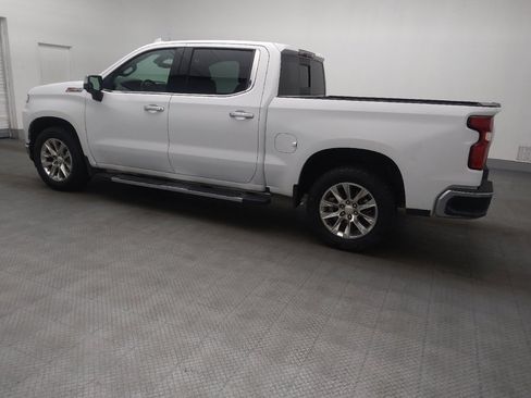 Used 2019 Chevrolet Silverado 1500 LTZ w/ LTZ Premium Package image 3