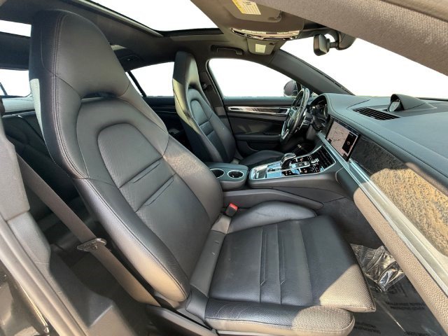 Used 2018 Porsche Panamera 4 AWD/4WD image 16