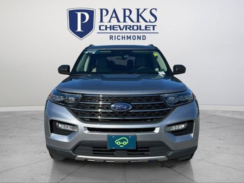 Used 2023 Ford Explorer XLT w/ Equipment Group 202A image 2