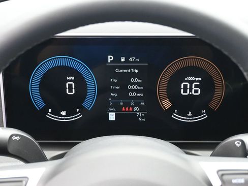 New 2025 Hyundai Tucson XRT image 11