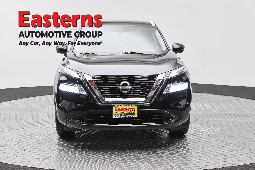 Used 2023 Nissan Rogue SL w/ SL Premium Package AWD/4WD image 3