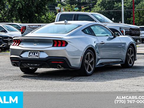 Used 2025 Ford Mustang Premium RWD image 6