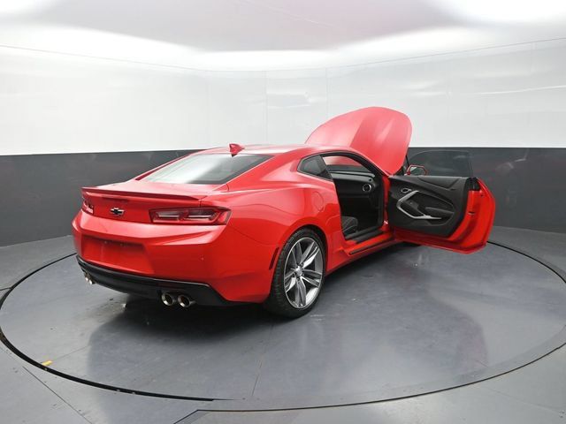 Used 2018 Chevrolet Camaro LT w/ RS Package RWD image 40