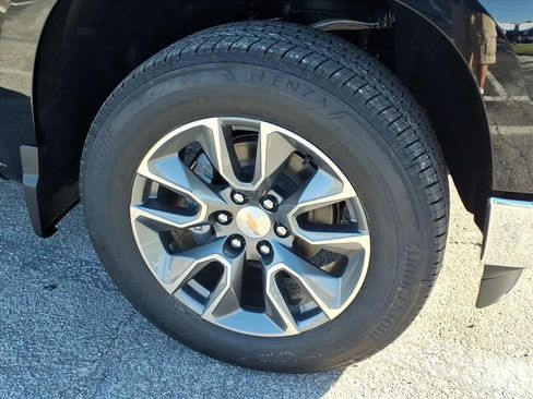New 2026 Chevrolet Silverado 1500 LT w/ Safety Package RWD image 11