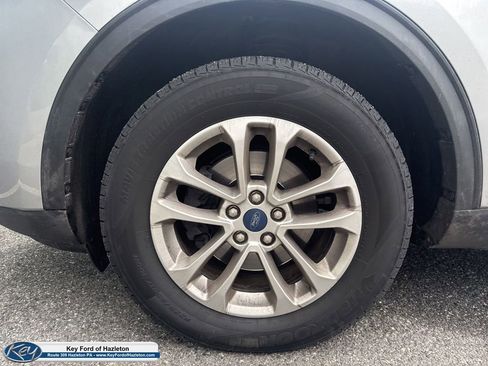 Used 2022 Ford Escape SE w/ Convenience Package image 16