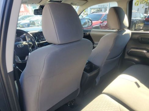 Used 2022 Toyota Tacoma SR5 image 12