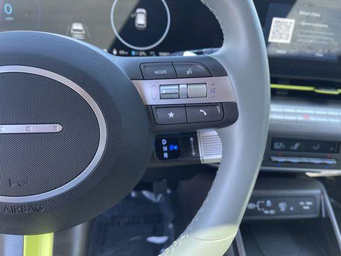 Certified 2024 Hyundai Kona Limited FWD image 24