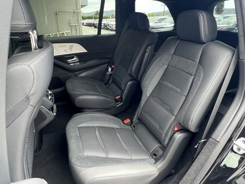 New 2025 Mercedes-Benz GLS 63 AMG 4MATIC image 30