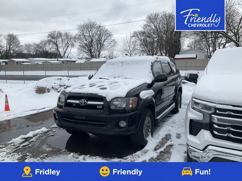 Used 2005 Toyota Sequoia SR5 image 1