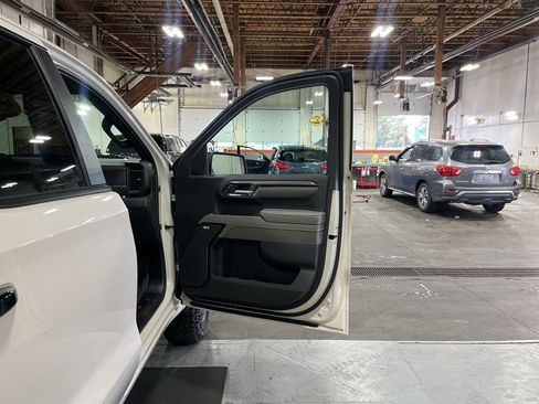 New 2026 Chevrolet Silverado 1500 ZR2 w/ LPO, Dark Essentials Package AWD/4WD image 22