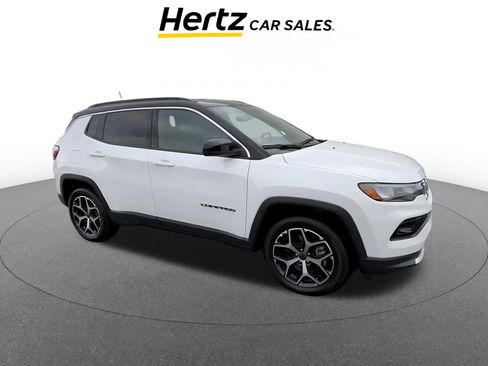 Used 2025 Jeep Compass Limited image 1