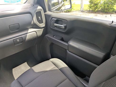 Used 2024 GMC Sierra 1500 Pro w/ Graphite Edition RWD image 17