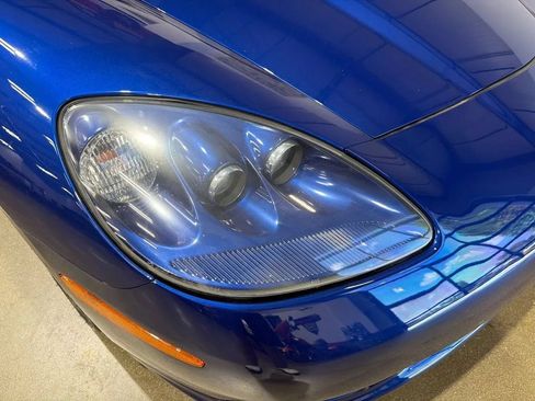 Used 2006 Chevrolet Corvette Coupe RWD image 73