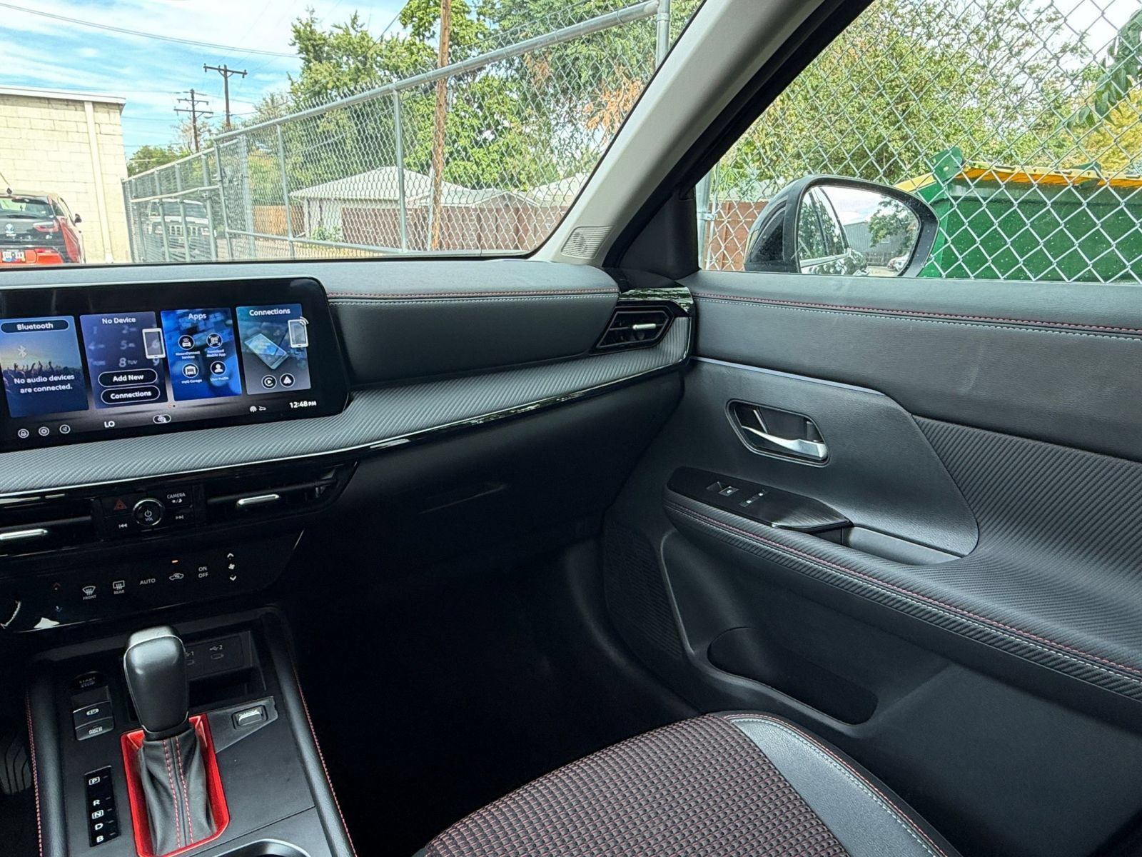 Used 2026 Nissan Kicks SR FWD image 33