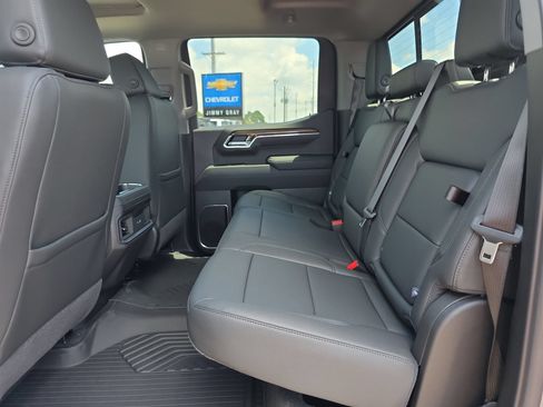 New 2026 Chevrolet Silverado 1500 RST w/ Dark Appearance Package AWD/4WD image 11