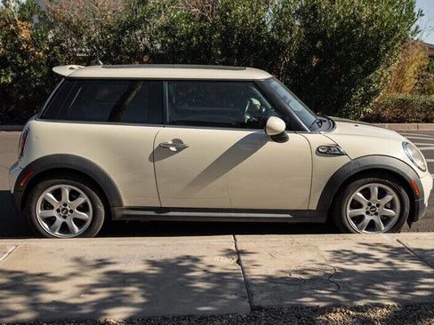 Used 2010 MINI Cooper S image 6