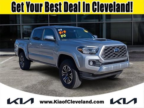 Used 2023 Toyota Tacoma TRD Sport image 1