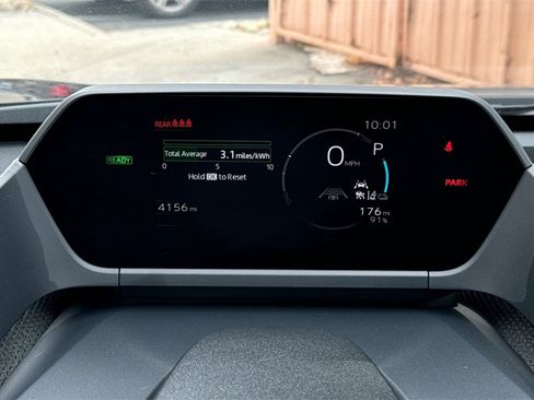 Certified 2024 Subaru Solterra Limited w/ Limited Package image 22